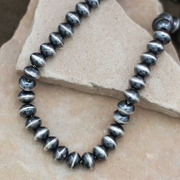 17&quot; Silver Navajo bead necklace-Pawn Jewelry