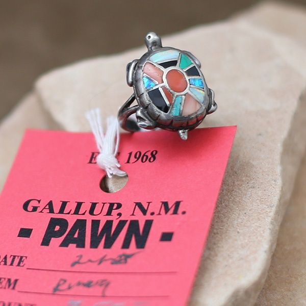Silver turtle ring w/ inlay