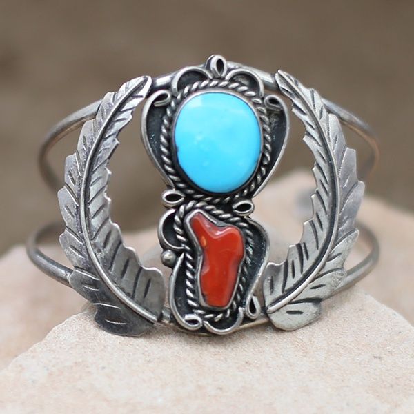 1970&#39;s Navajo coral &amp; turquoise bracelet