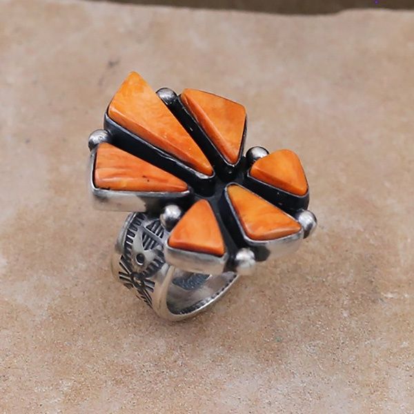 6 shell adjustable ring w/ orange spiny oyster