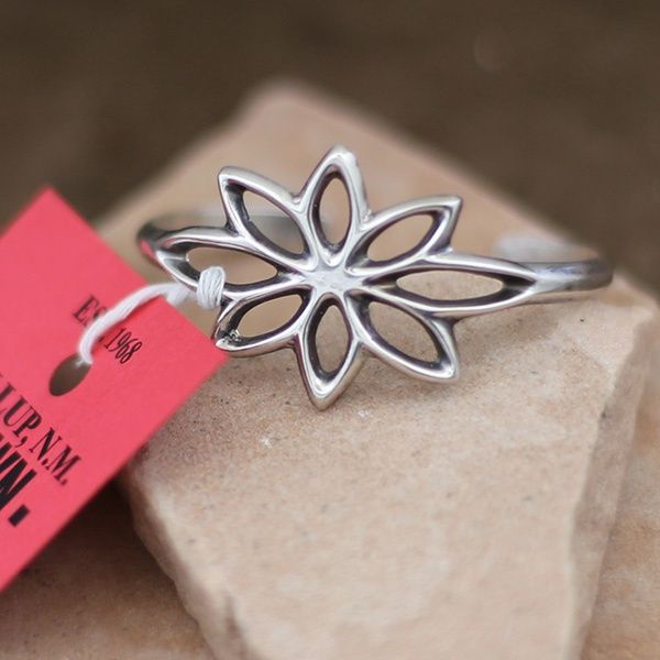 Small Navajo sandcast bracelet-Pawn Jewelry