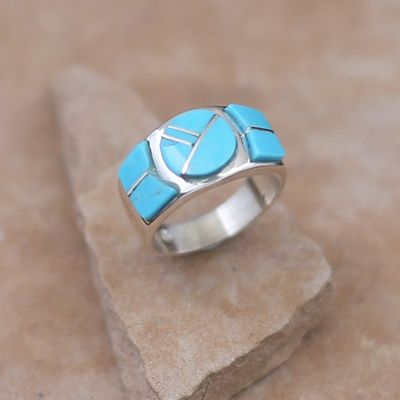 Turquoise inlay ring w/ circle pattern