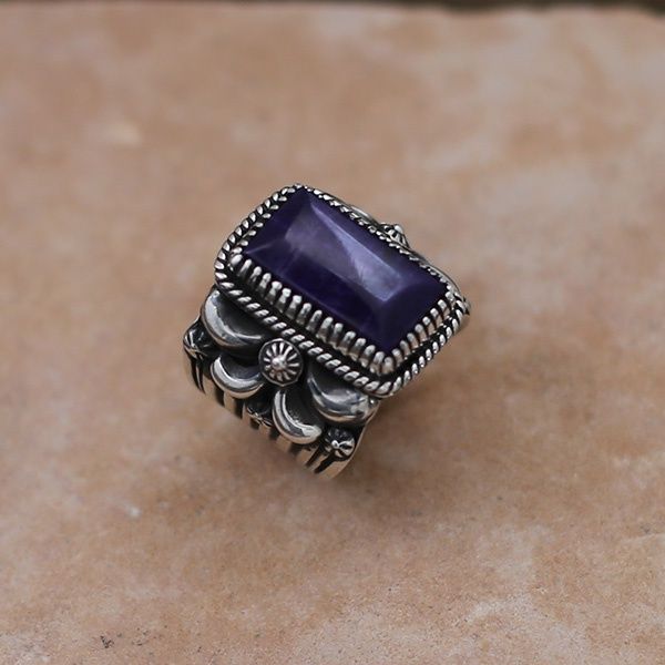 Delbert Gordon ring w/ Sugilite