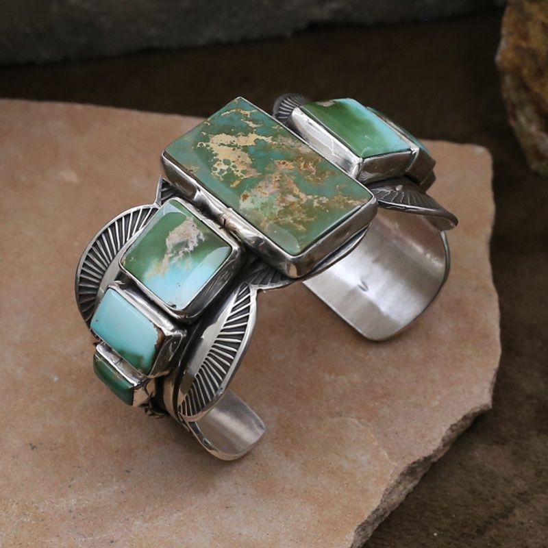 Scallop edge Royston turquoise bracelet