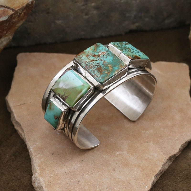 Royston turquoise bracelet w/ rectangular stones