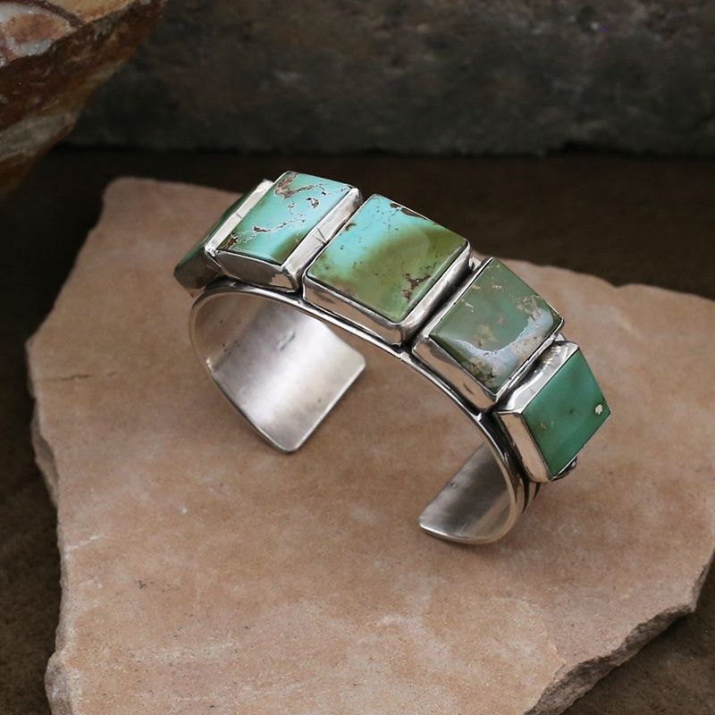 Royston turquoise bracelet w/rectangle stones