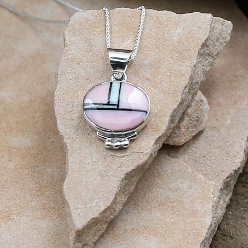 Pink Conch oval inlay pendant