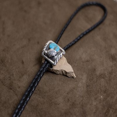 1970s Simple Handcrafted Single Stone and Feather Design Bolo Tie