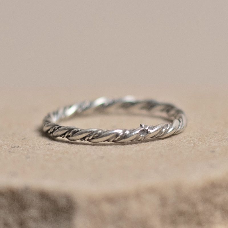 Sterling silver twist wire band