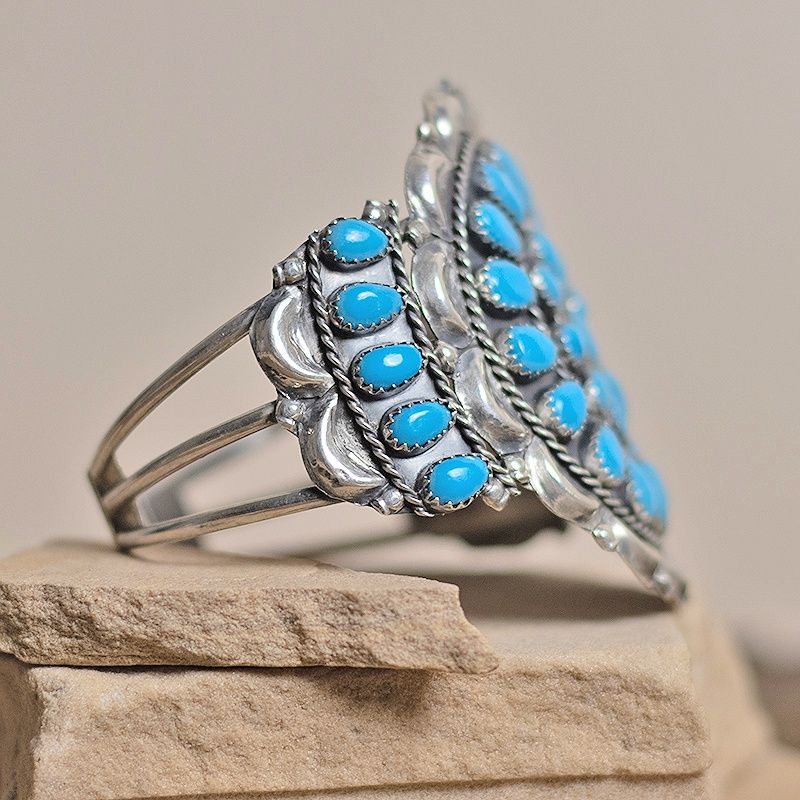 Large Pawn Petit point Navajo Bracelet
