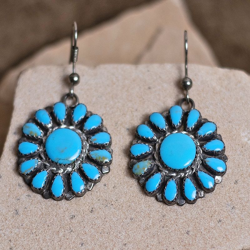 Small Zuni cluster earrings
