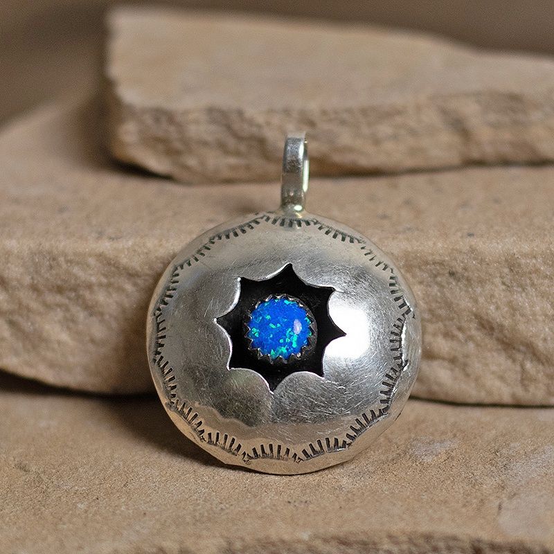 Small oval shadow box pendant