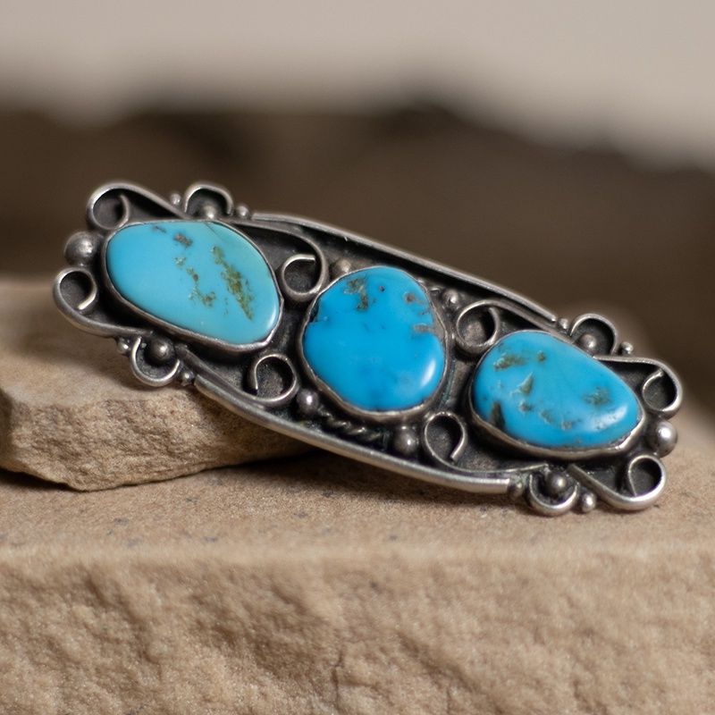 Vintage 3 stone Navajo pin
