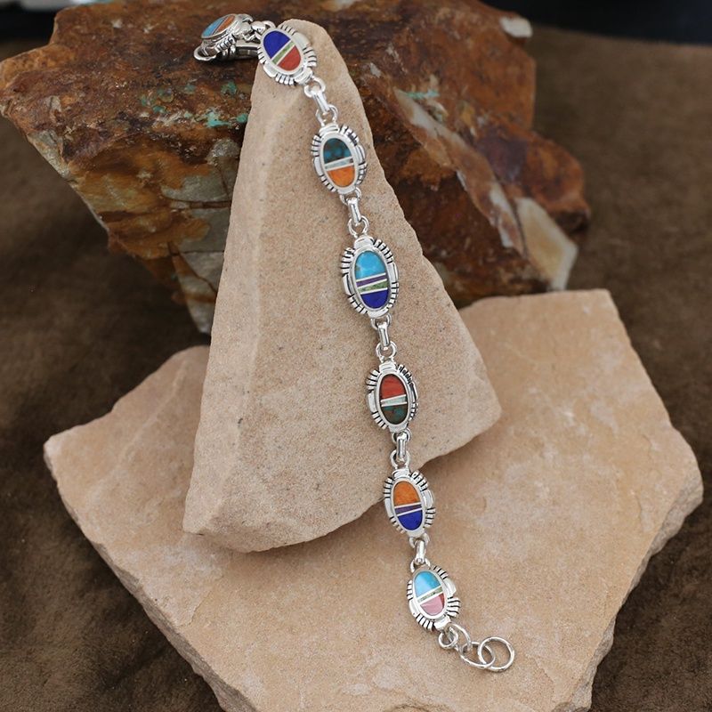 Oval multi-color link bracelet