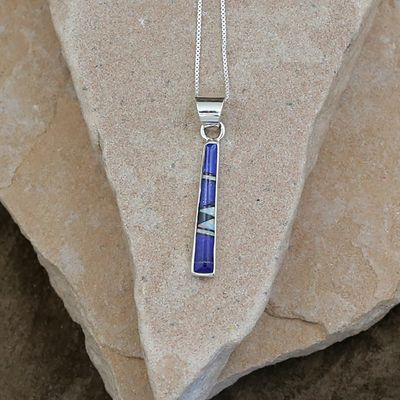 Thin stick pendant w/Lapis inlay