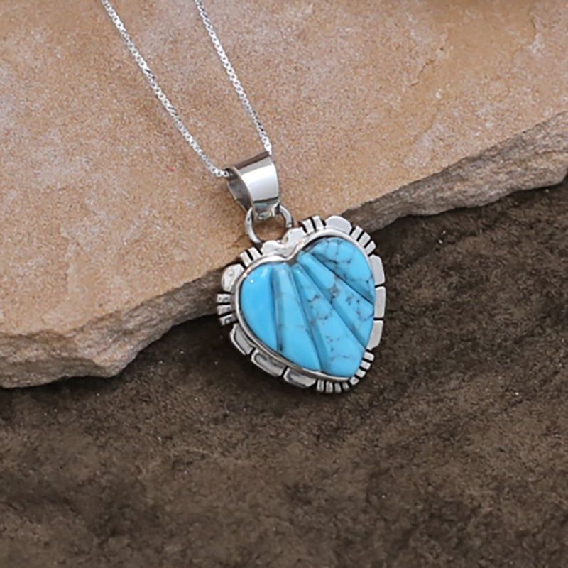 Heart pendant w/ Kingman turquoise stones