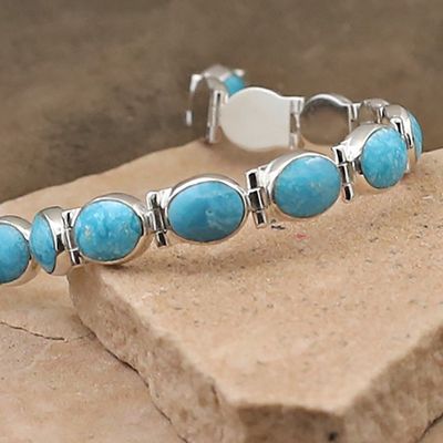Oval stone link bracelet w/ Kingman turquoise