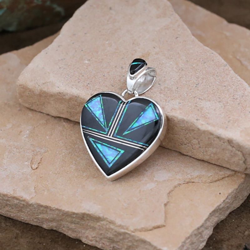 Heart pendant w/Black jet and cultured opal inlay