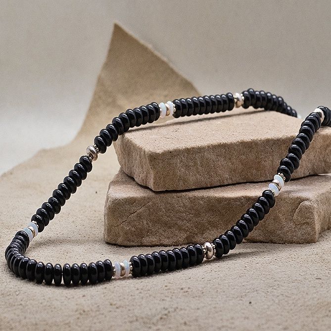 16&quot; Black onyx necklace w/cultured opal accents