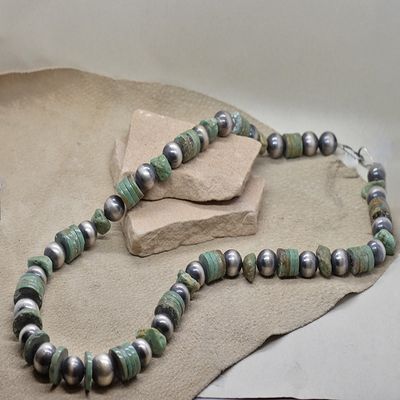 28" Green turquoise nugget &amp; slab necklace