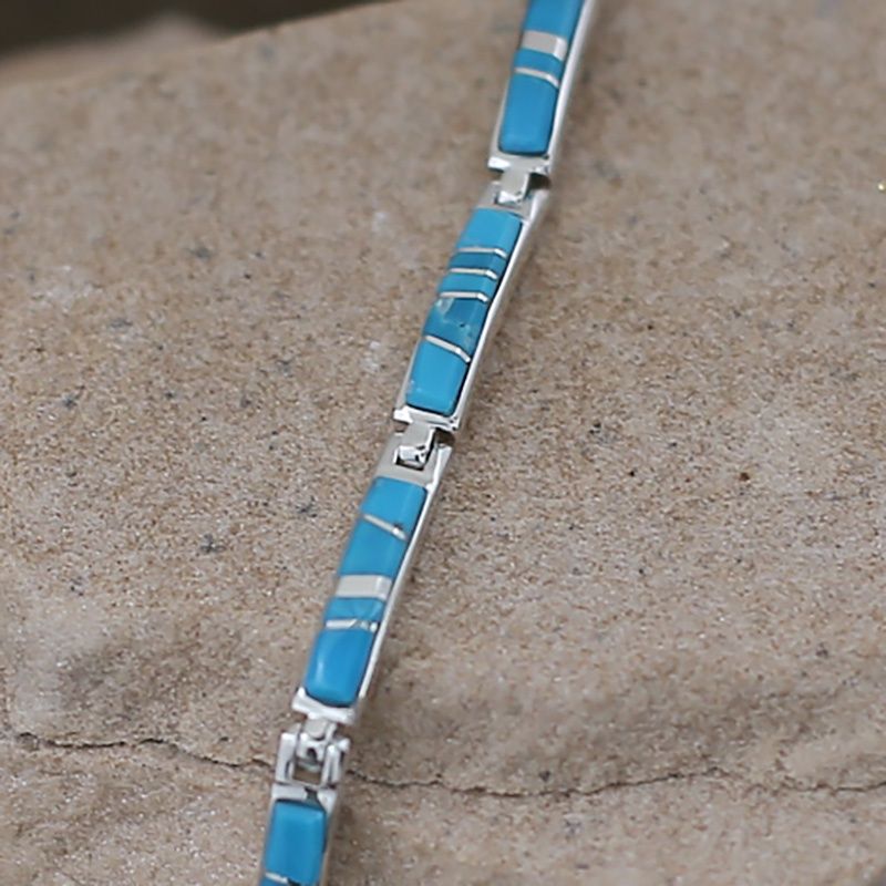 Navajo inlay turquoise  1/8"  link bracelet