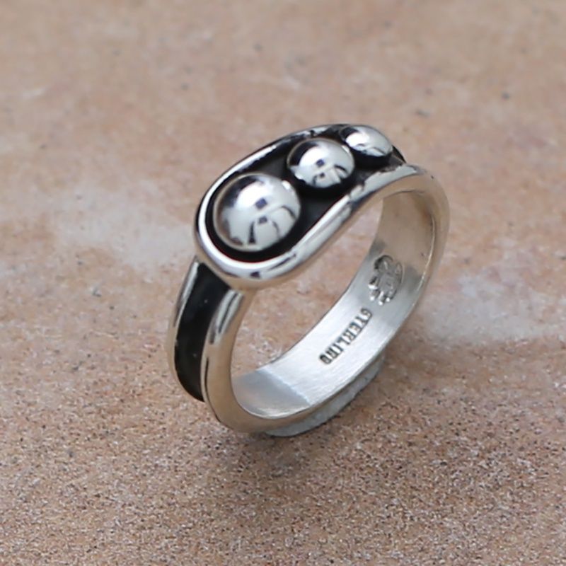 Thin 3-bead band ring, Ring Size: BIL830