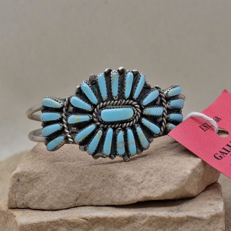 Zuni cluster petit point bracelet-Pawn Jewelry