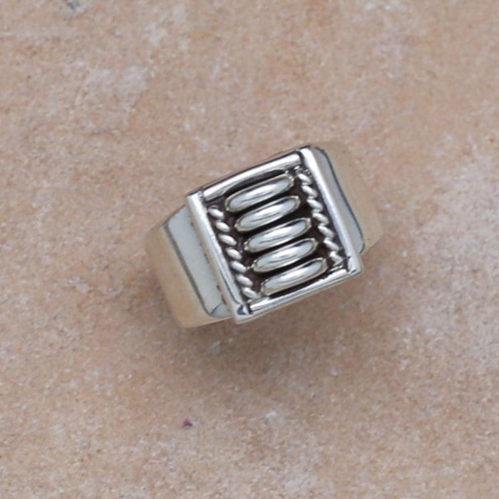 Tom Charley mini design ring