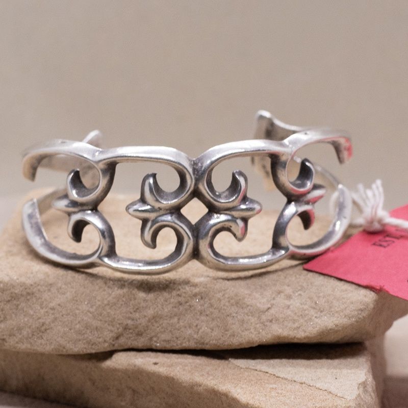 Navajo sandcast bracelet-Pawn Jewelry