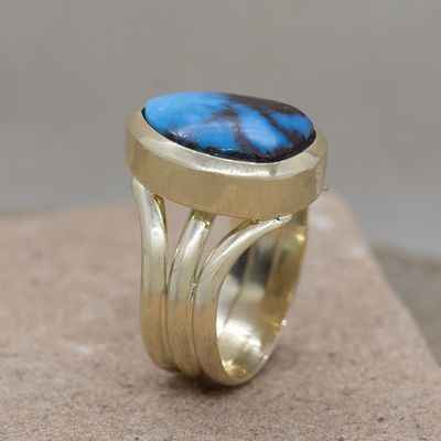 Bisbee turquoise ring-triple 1/2 round shank