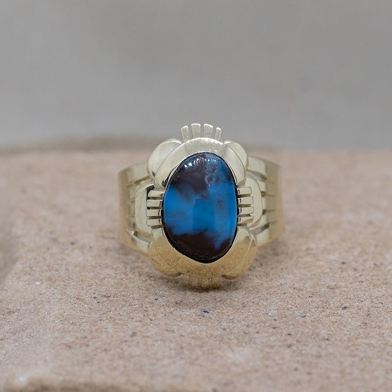 Bisbee turquoise ring-double triangle wire