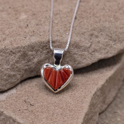 Small heart pendant w/red coral inlay