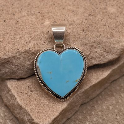 Kingman  turquoise heart pendant