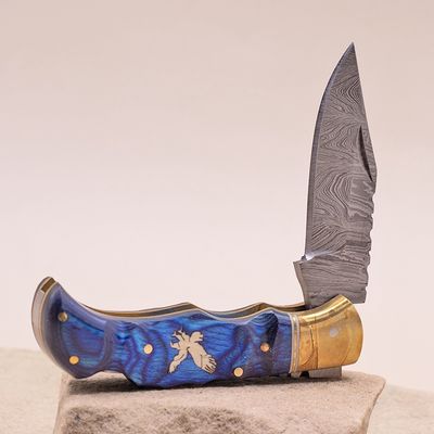 Blue wood inlay knife w/Eagle-Damscus