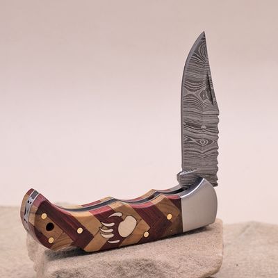 Red checkerboard inlay knife w/ Bear Paw-Damascus
