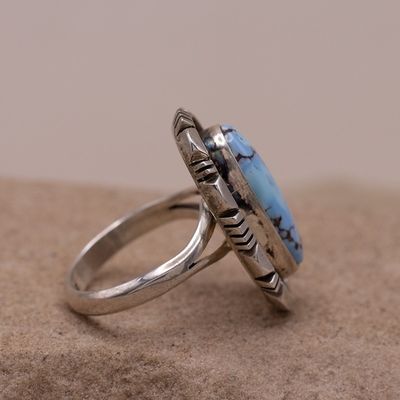 Single Stone Ring with Saw Cut Details