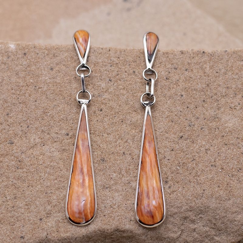 Spiny Oyster Inlay Dangle Earrings