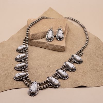 White Buffalo Necklace Set with Sawcut Detail