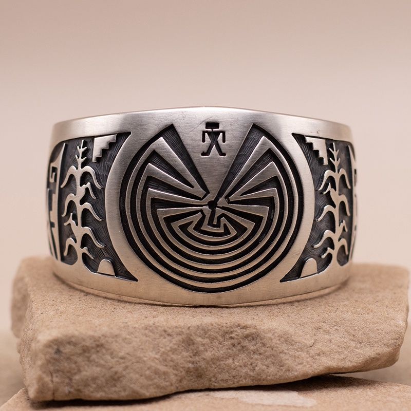 Large Man In the Maze Cuff w/ Corn Details by Hyson Craig