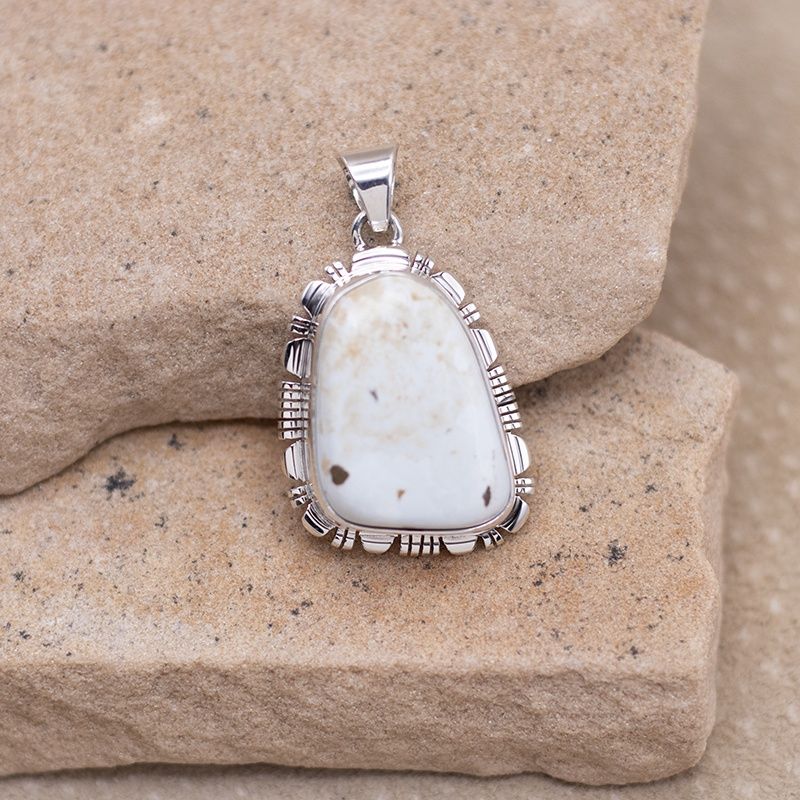 Oblong sawcut Dry Creek Pendant