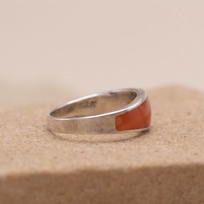 Tapered Coral Inlay Band