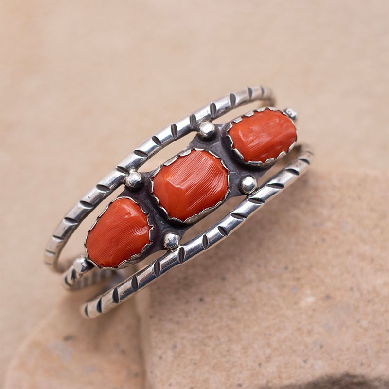 3 Stone Nugget Coral Split Wire Cuff
