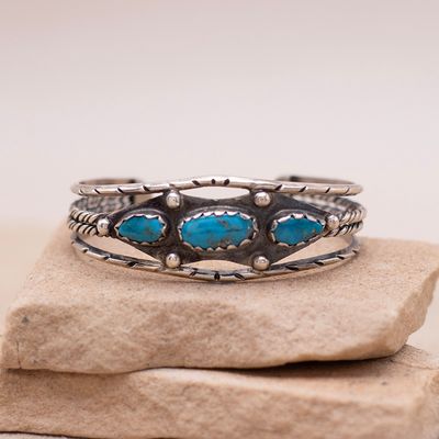 3 Stone Stamped Split Wire Cuff