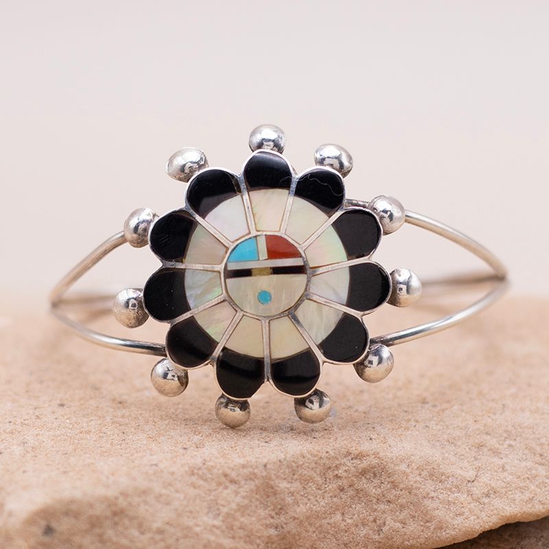 Simple Zuni Sunface Cuff