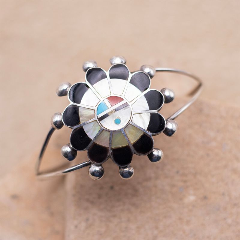 Simple Zuni Sunface Cuff