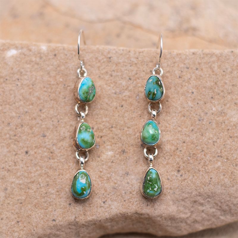 Sonoran Gold Three Stone Drop French Wire