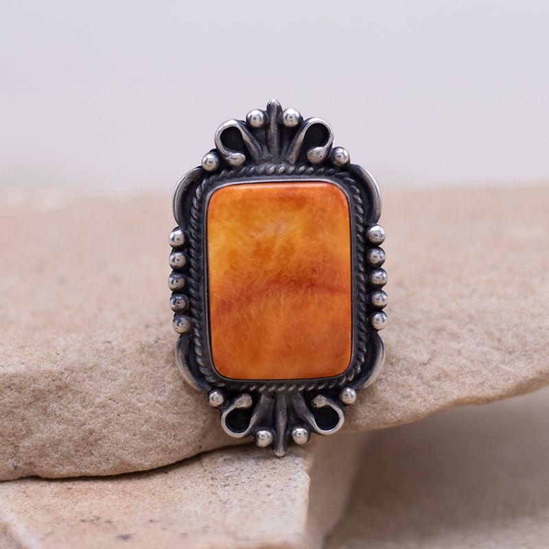 Single Orange Spiny Oyster Rectangular Ring
