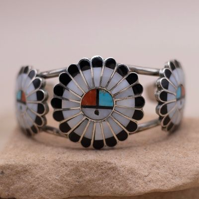 Pawn Inlay Sunface Cuff