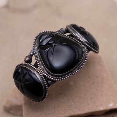 1950's Onyx Chief Face cuff