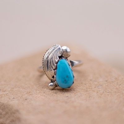 Leaf Detail and Turquoise Stone Ring